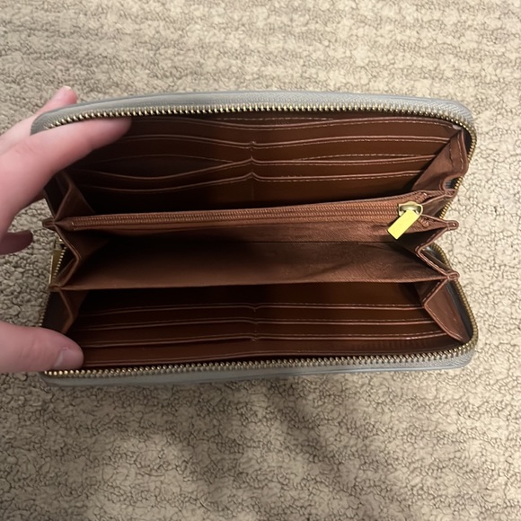 Fossil Wallet - Picture 5 of 8